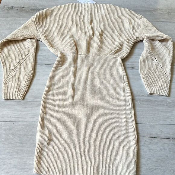 Blu Pepper Knit Eyelet Sweater Dress Light Tan SZ S NWT ( COLOR NOT SHOWN TAN ) - Picture 7 of 7